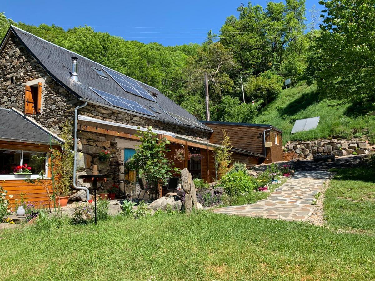 Chambres D'Hotes Le Lepadou-Bas Saint-Chély-dʼAubrac Zewnętrze zdjęcie